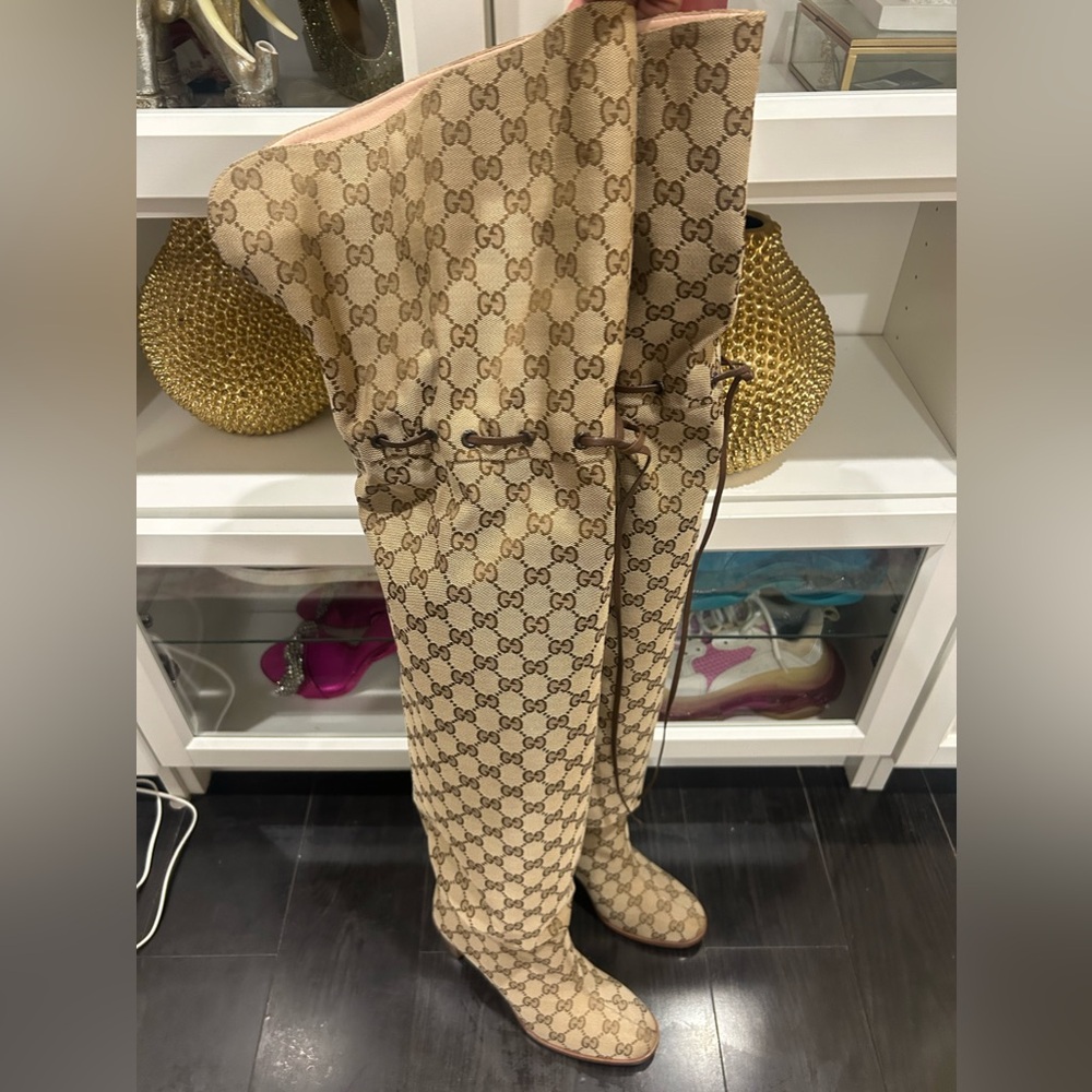 Gucci boots